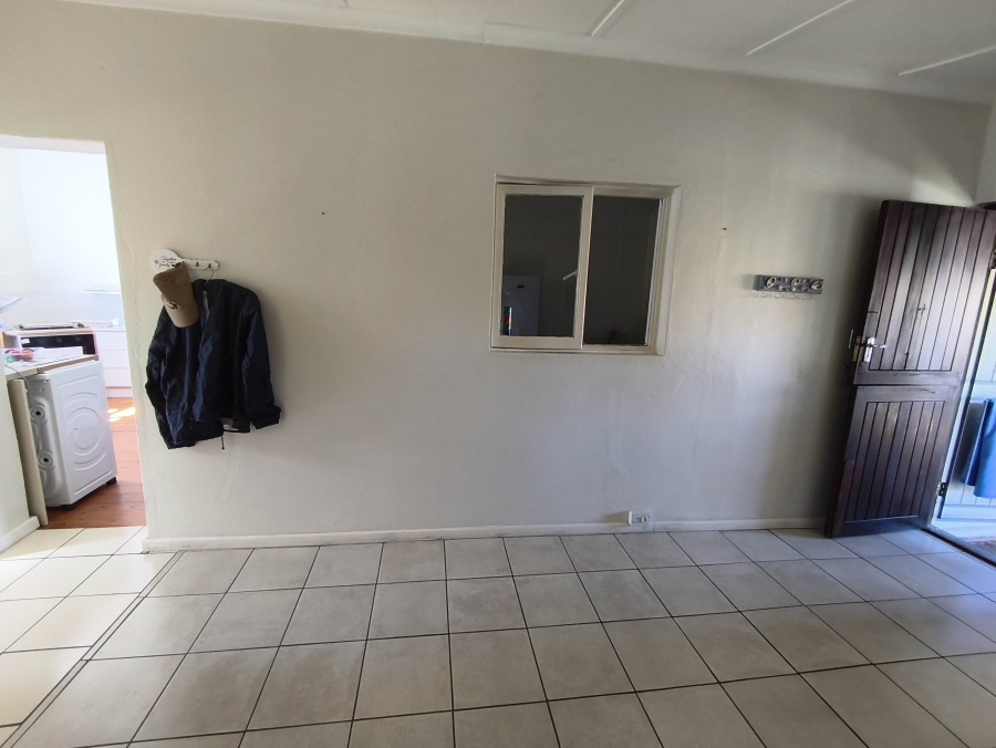 4 Bedroom Property for Sale in Gansbaai Central Western Cape
